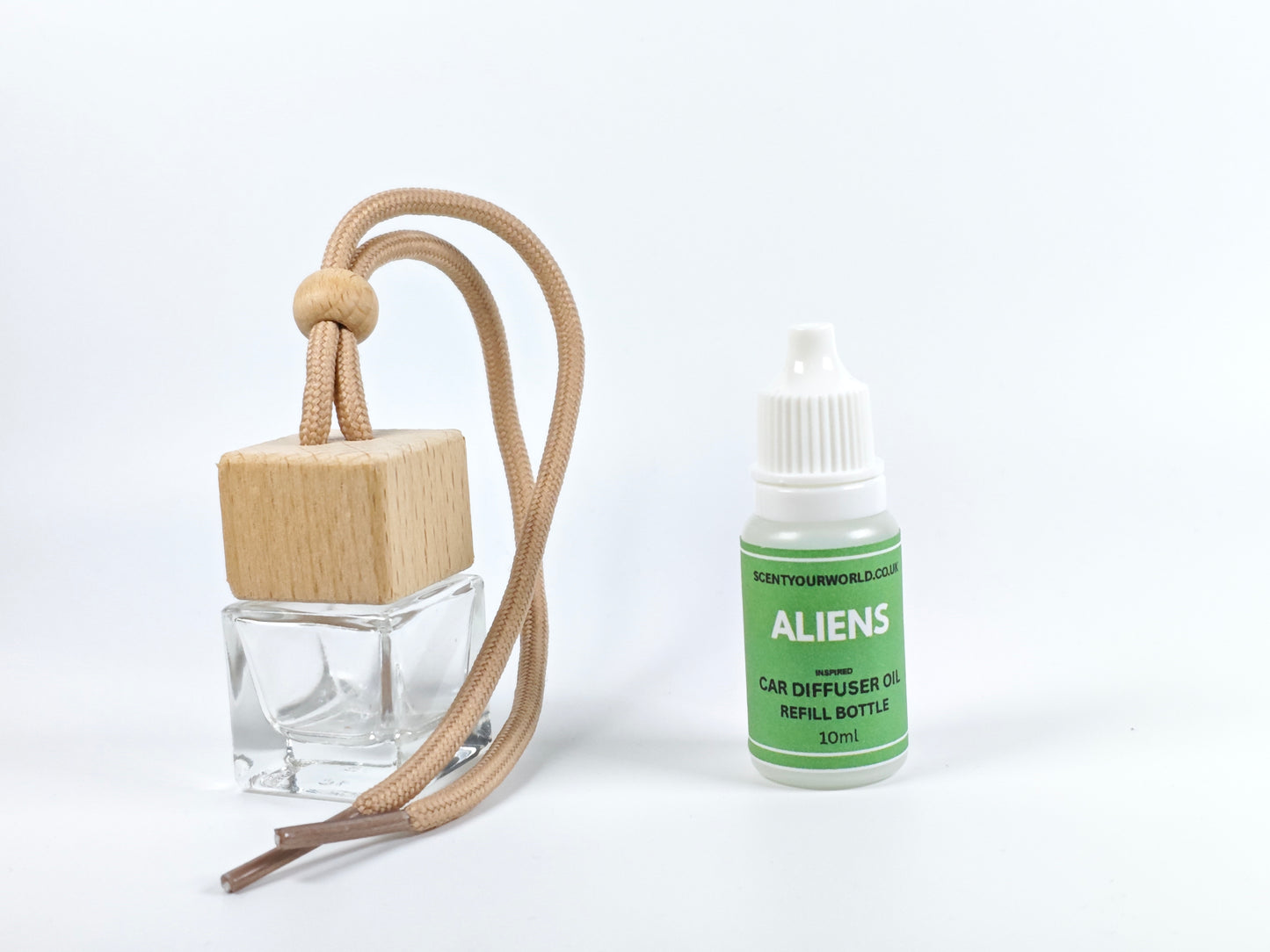 Refillable car diffuser - Aliens - Inspired scent