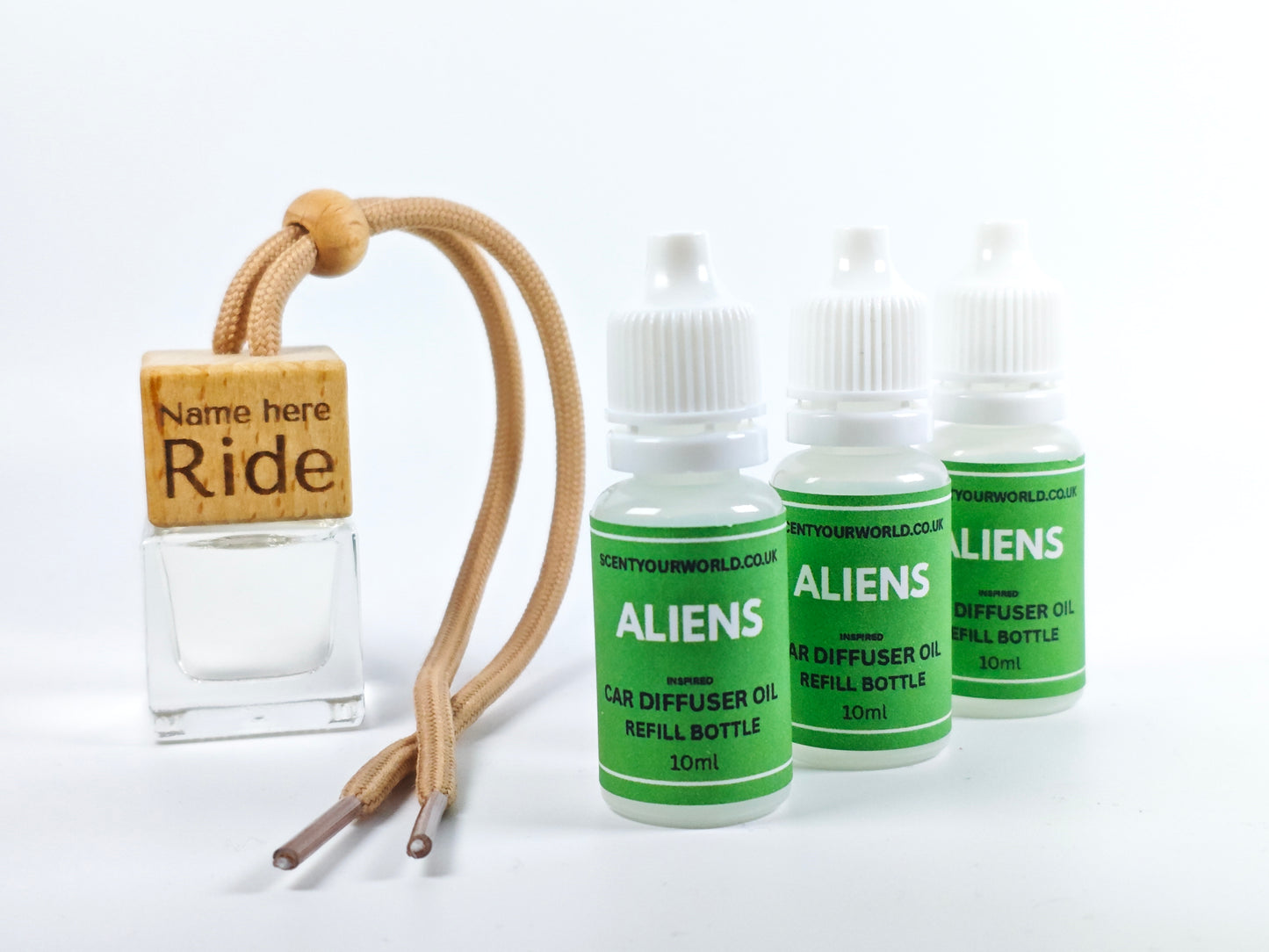 Personalised refillable car diffuser - Aliens - Inspired scent