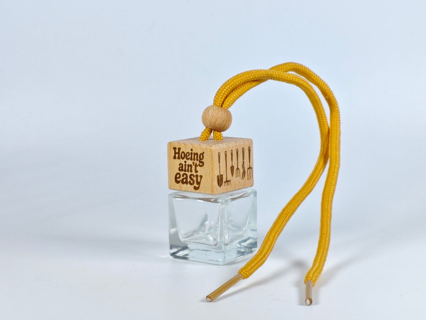 Hoeing ain't easy - Refillable car diffuser